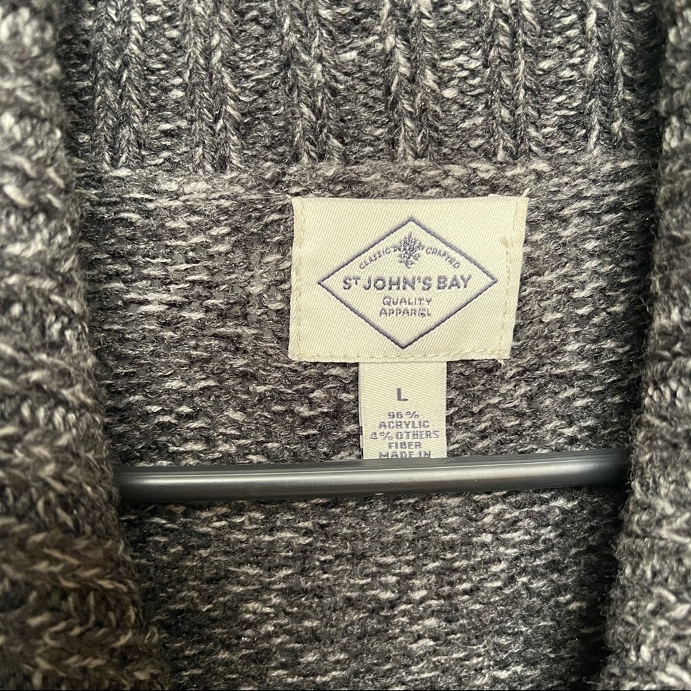 St. John’s Bay Sweater - Picture 4 of 5